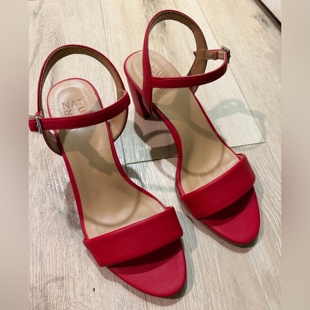 Naturalizer Bristol Sandal, size 9, red